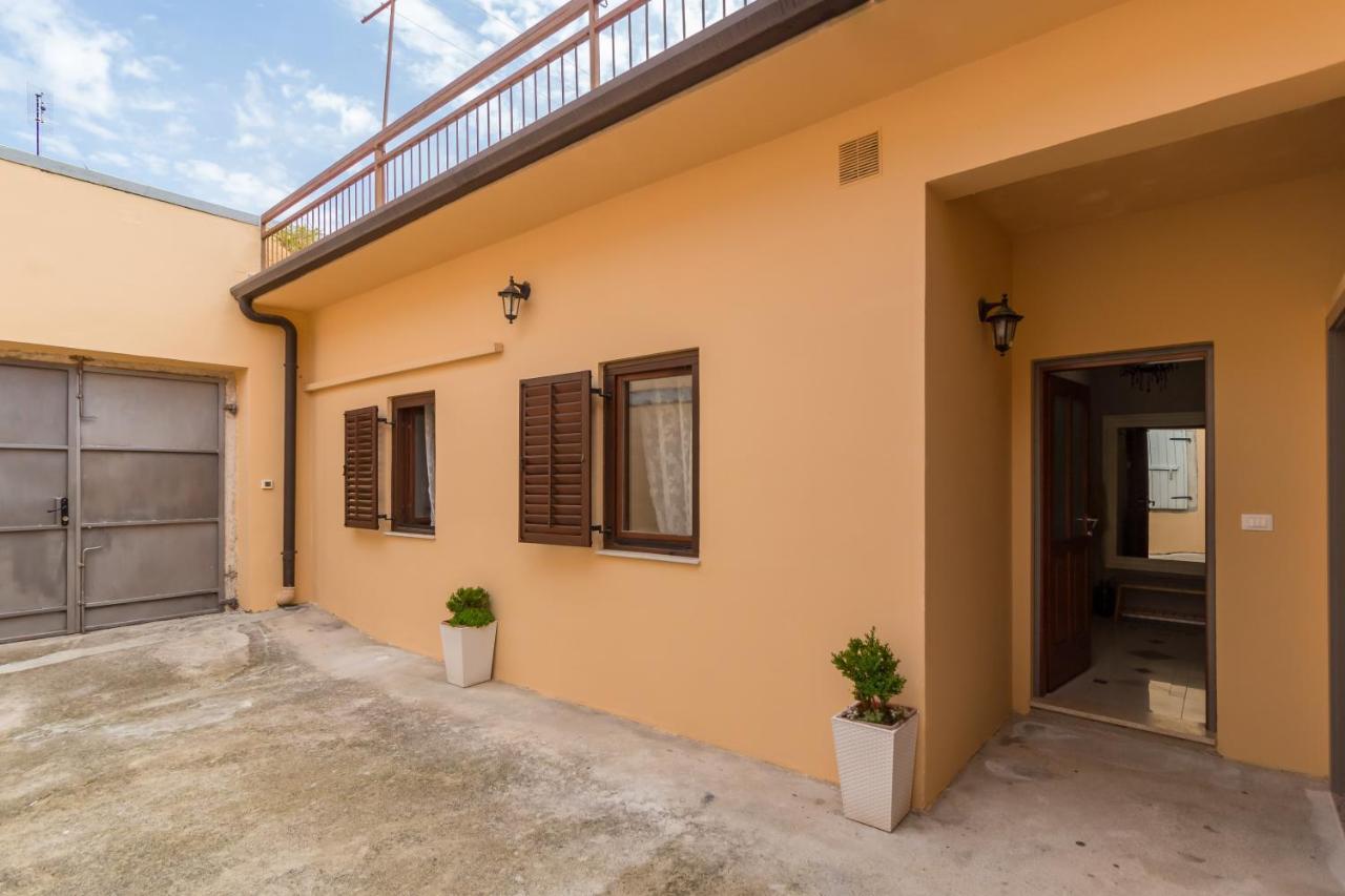 Apartment Box Porec Exterior photo